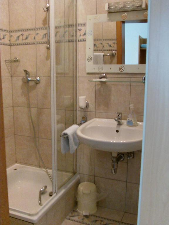 Hotel Martinsklause Meckesheim Værelse billede