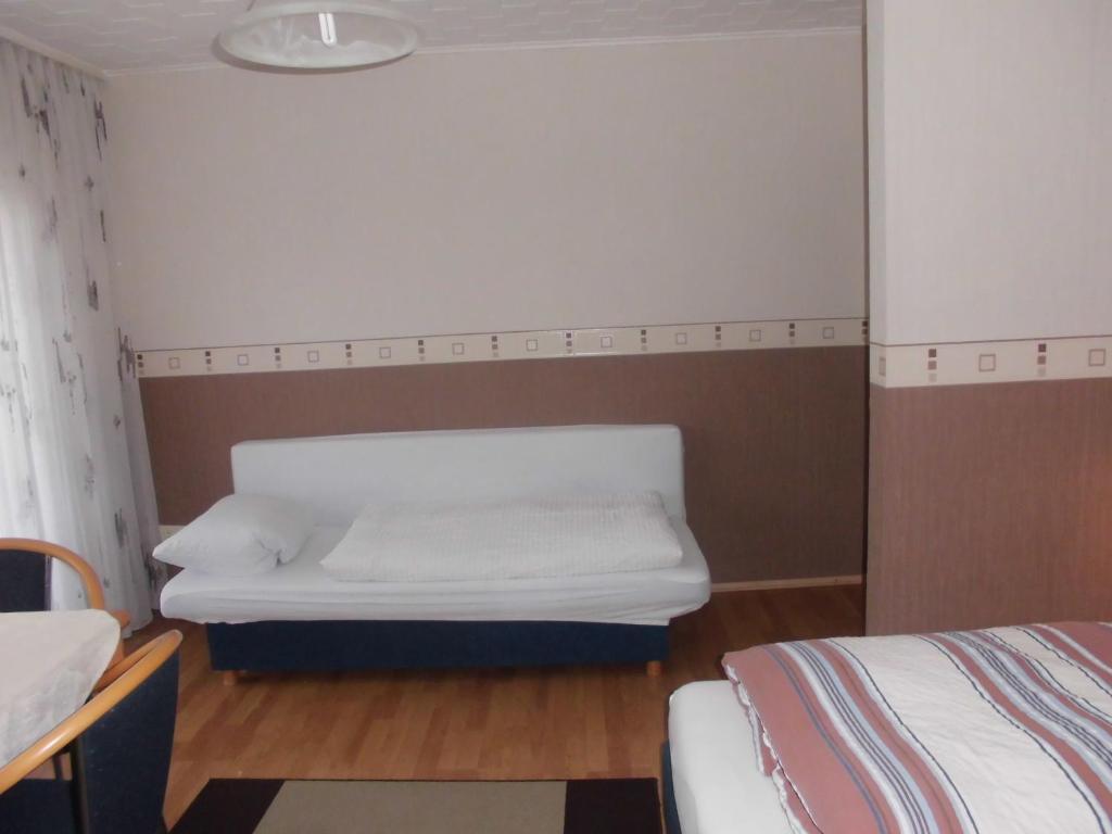 Hotel Martinsklause Meckesheim Værelse billede